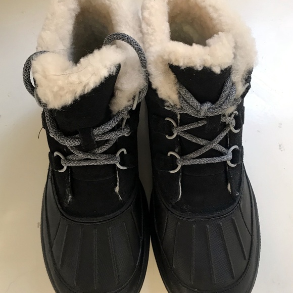 nike woodside chukka 2 women's boot